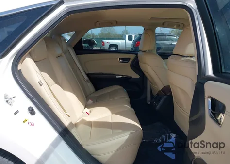 2013 Toyota Avalon Limited z USA, uszkodzony, nr VIN 4T1BK1EB3DU061193